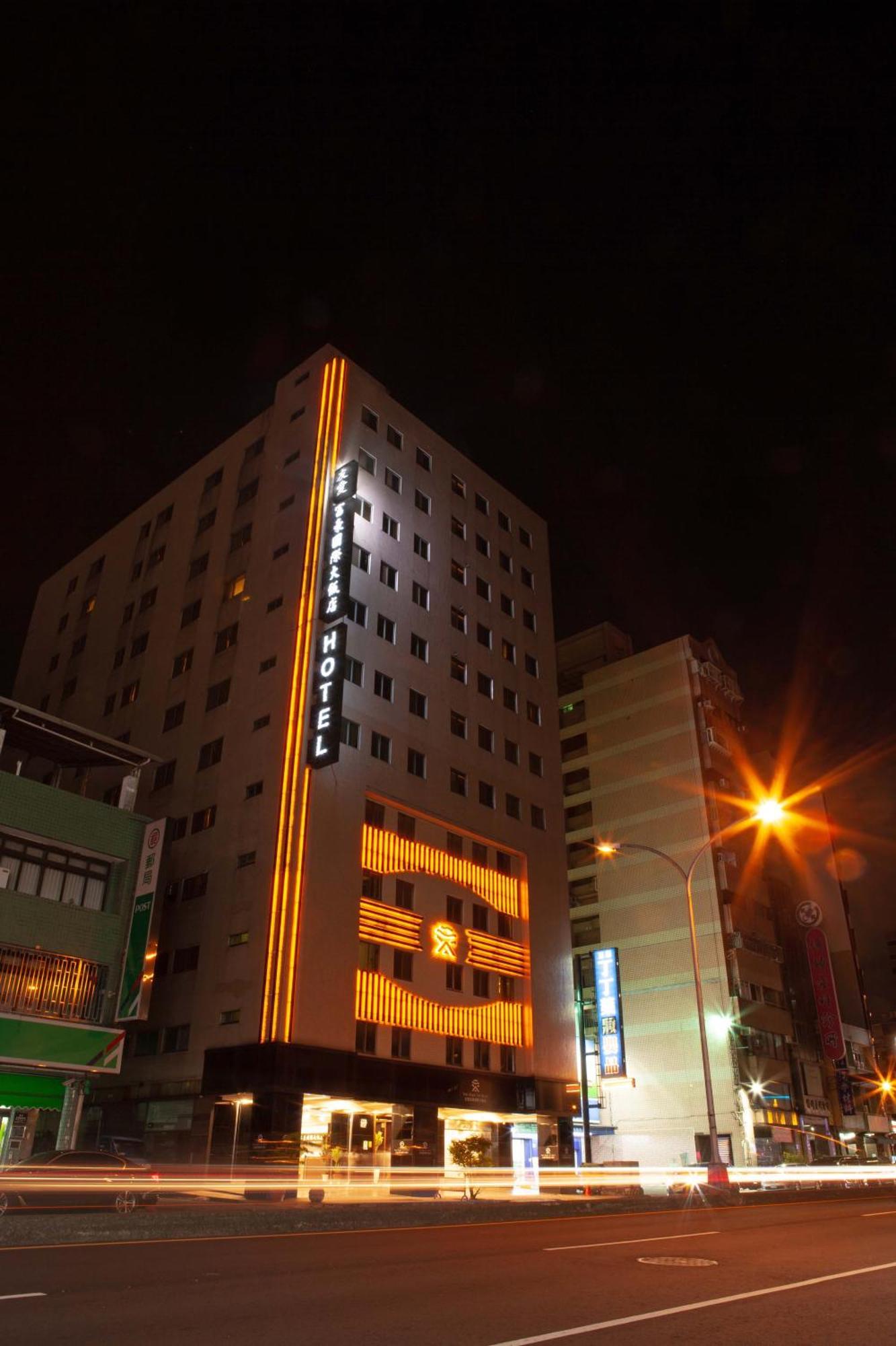 Yuai Fu Hao Hotel Тайджун Екстериор снимка