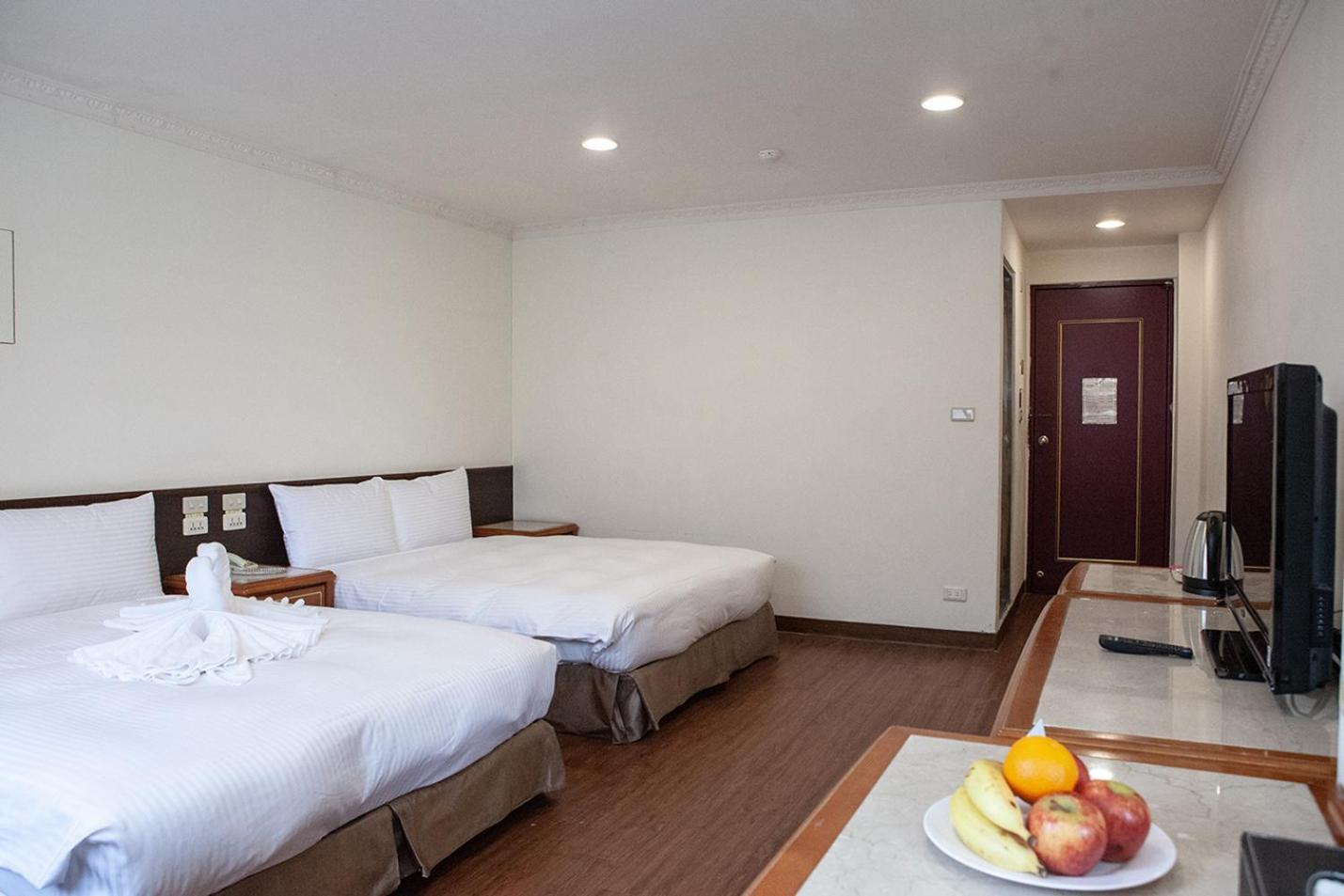 Yuai Fu Hao Hotel Тайджун Екстериор снимка