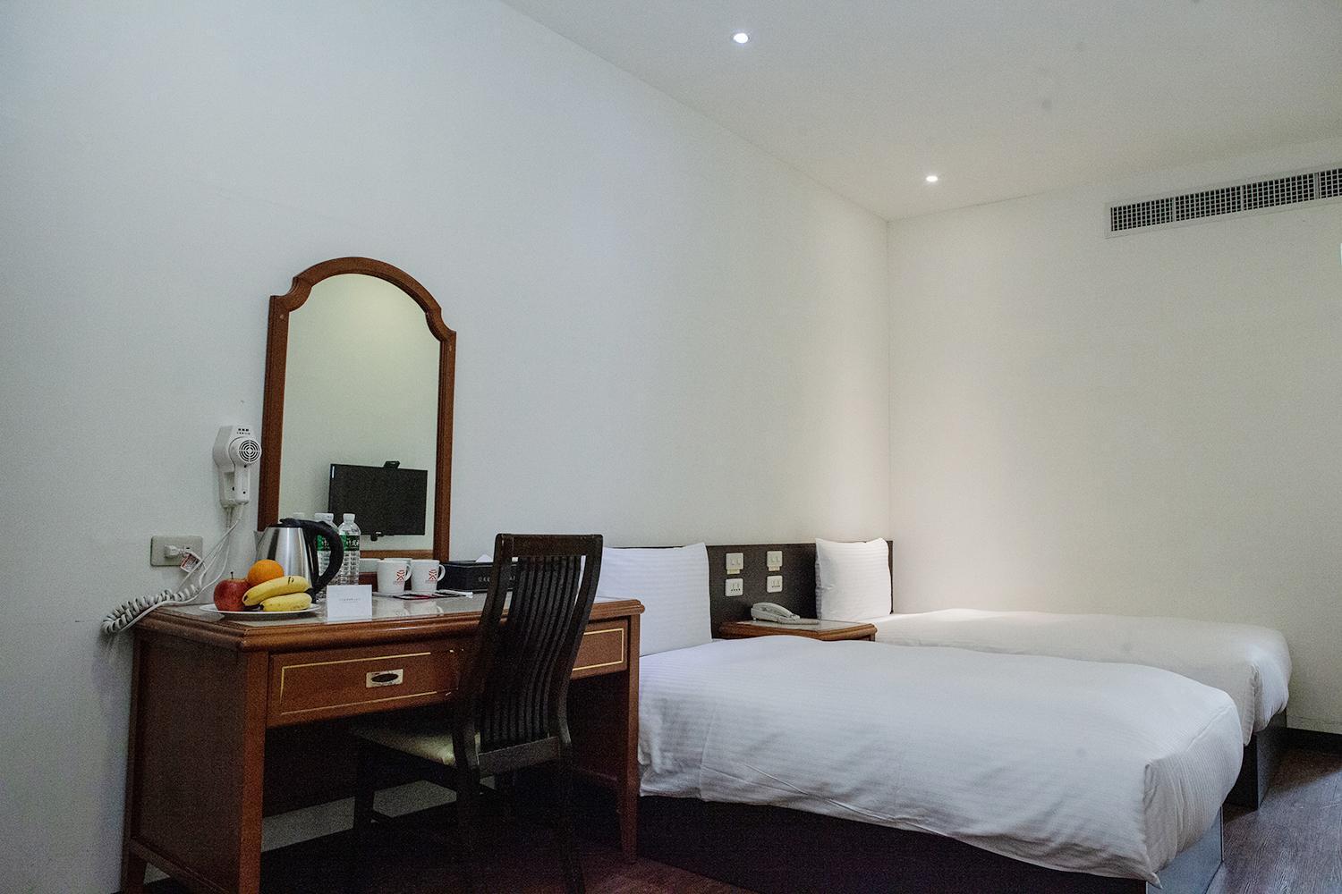 Yuai Fu Hao Hotel Тайджун Екстериор снимка